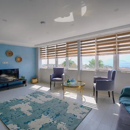 Hadrian Falcon Sea View Stay By Maxi Homes Lejlighed Antalya