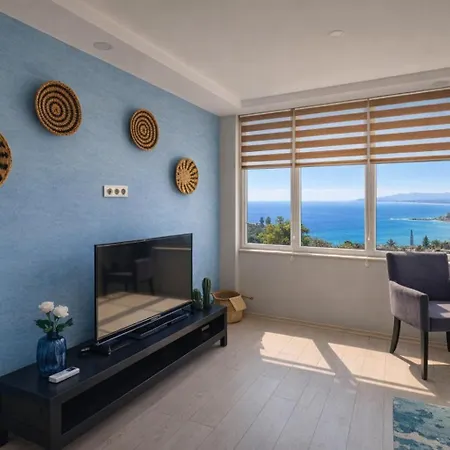 Hadrian Falcon Sea View By Maxi Homes 公寓